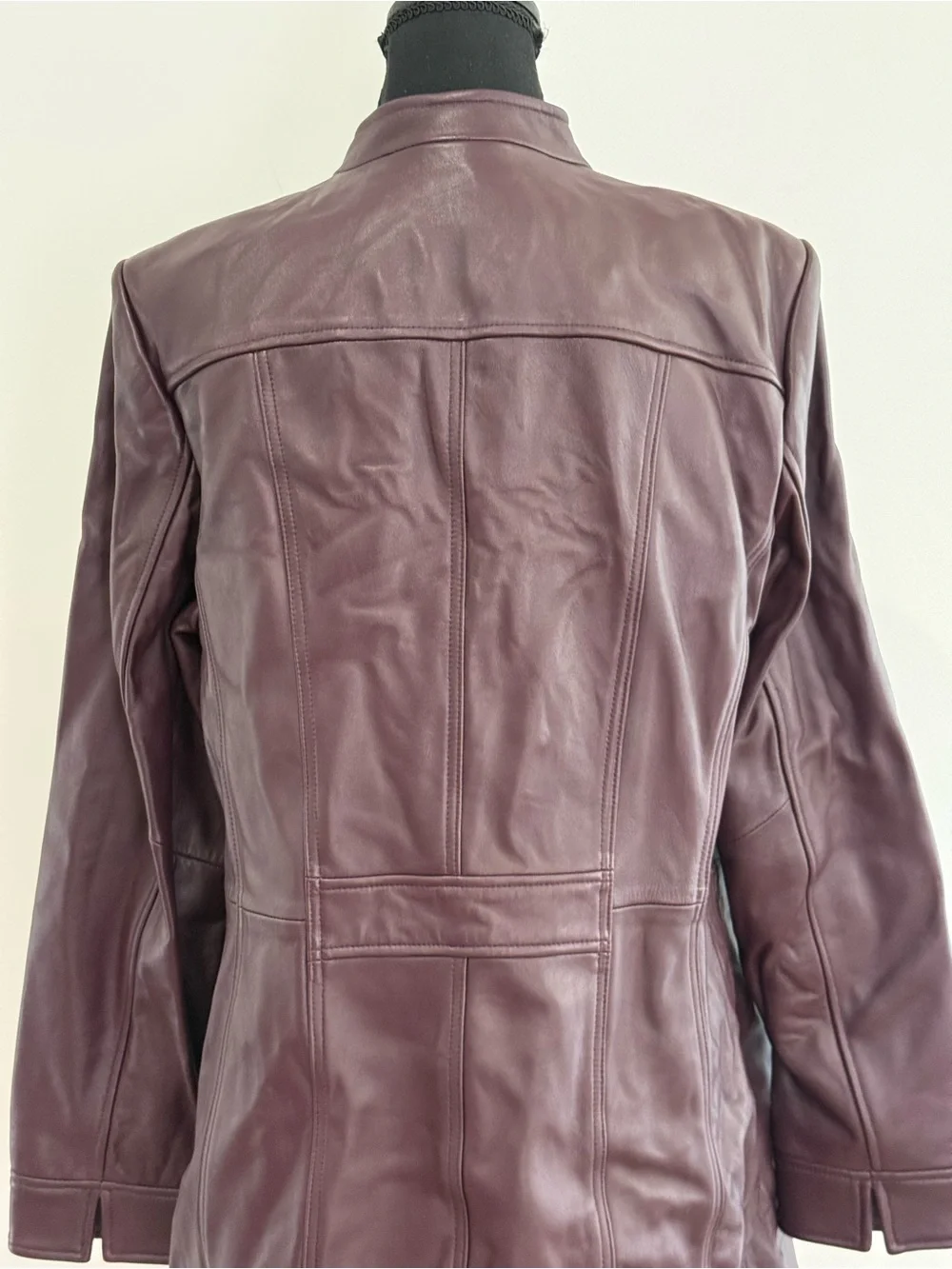 D&Co L Like New Burgundy Leather Zip-Front Jacket 827